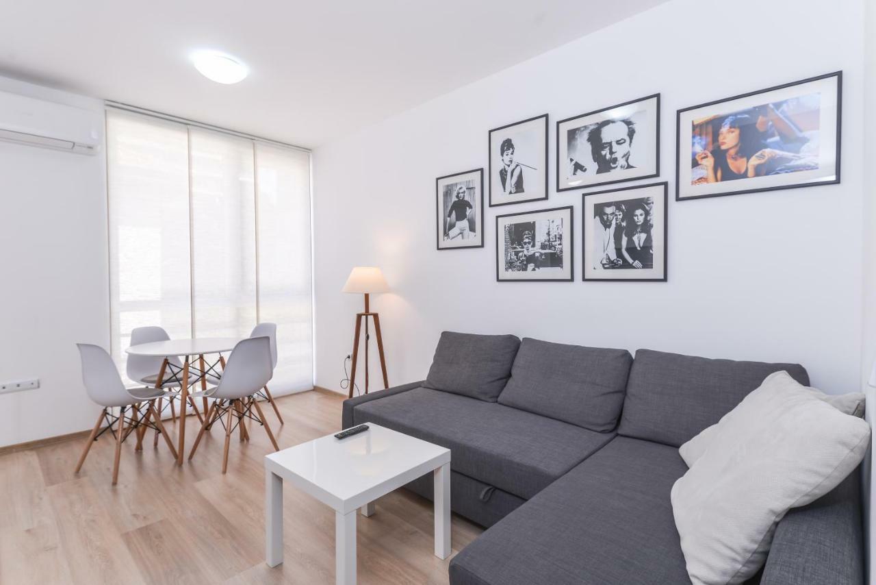 Cinecitta - One Bedroom Lion'S Bridge Apartment 소피아 외부 사진